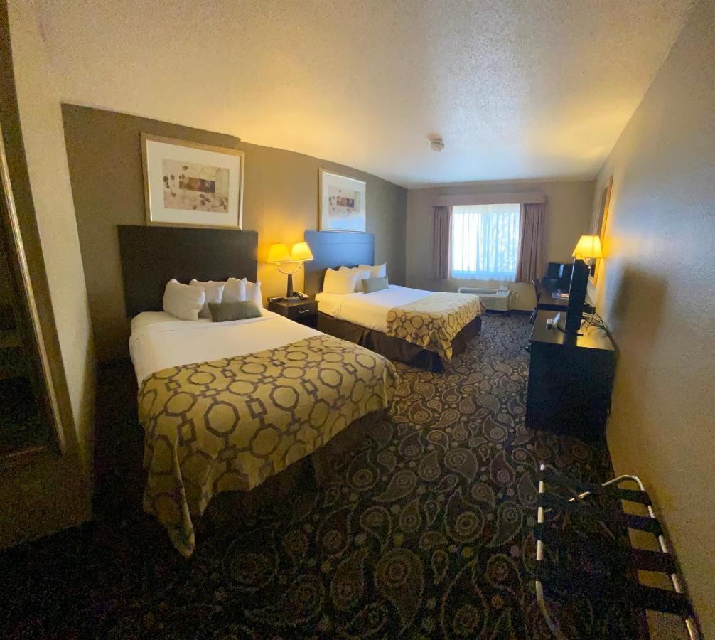 Baymont By Wyndham Casper East Hotel Evansville Exterior photo