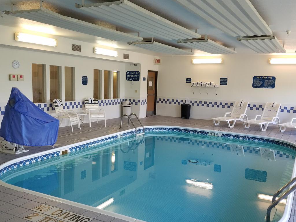 Baymont By Wyndham Casper East Hotel Evansville Exterior photo